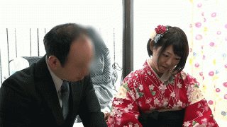 SODCreate SDMU-575 Monitoring New Freshman JD Daughter × Father On The Other Side Of The Magic Mirror Mom! 18-year-old Only