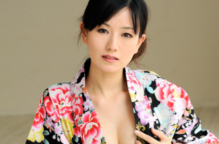 Married Woman in the Early Afternoon Part 2