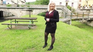 [Jacquie] 22 11 19 Louane &#8211; 30 Years Old, Beautician In Belesta (et.michel.TV)