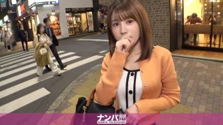 Seriously Soft, First Shot. 1960 Successfully Picked Up A Secretly Erotic Girl Who Releases Stress At Work Through Erotic Live Chat! The Pleasure Of Being Watched Has Something In Common With AV…? Even Though She Tries To Suppress Her Voice, She Can’t Help But Leak Out Due To The Pleasure Of Being Penetrated Deep Inside Her Vagina! (Ayaka Mochida)