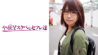 Misaki shop to look for a girl who would be a model for cosplay costumes and to talk to her