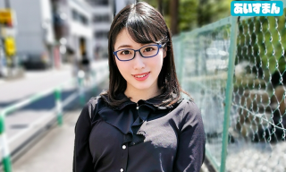 A Masochist Office Lady Who Grew Up With Sober Glasses With A Fair Body